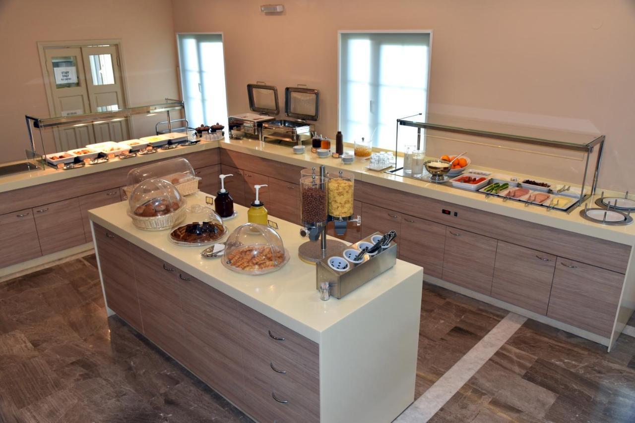 Hotel Bella Vista มิธิมนา ภายนอก รูปภาพ