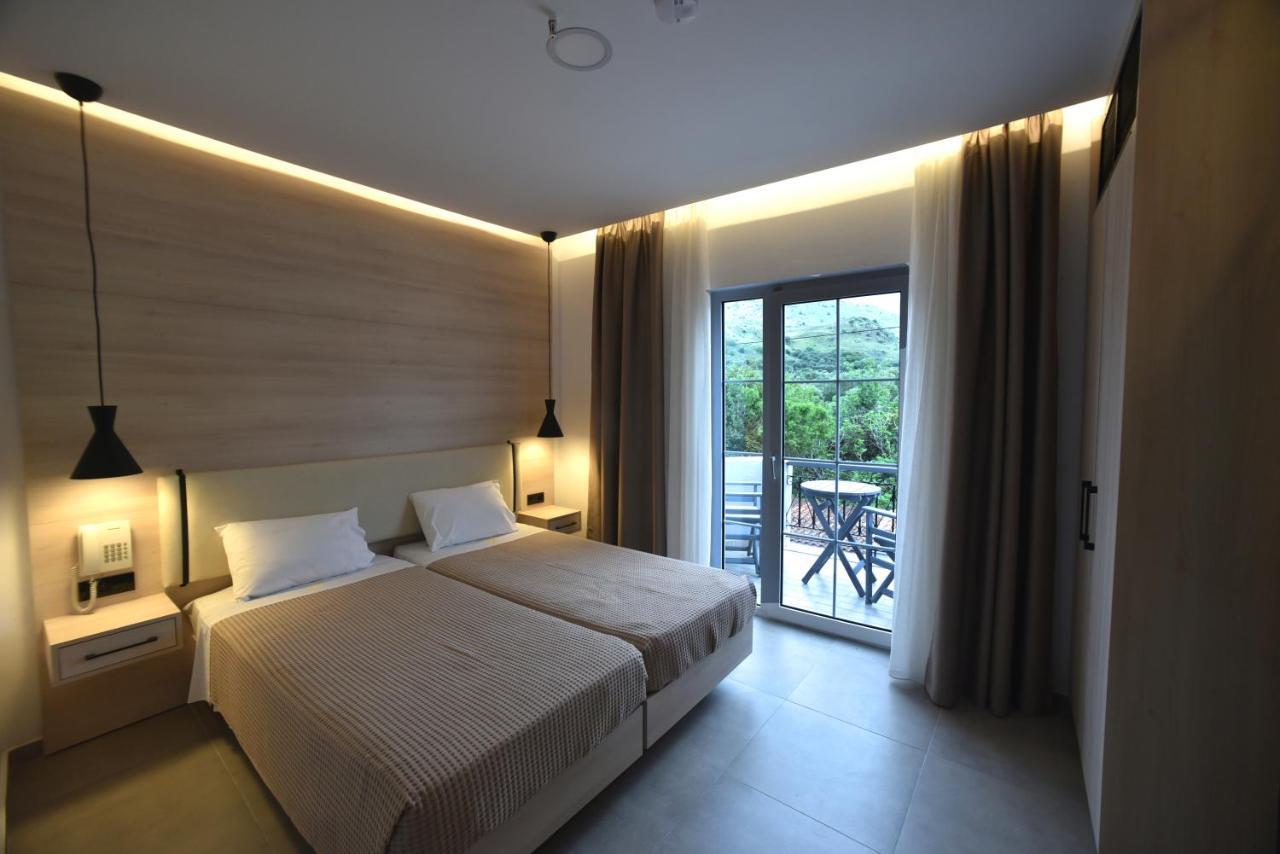 Hotel Bella Vista มิธิมนา ภายนอก รูปภาพ
